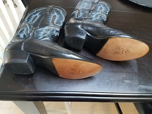 Brady Shoe Repair & Custom in Huntsville, Alabama