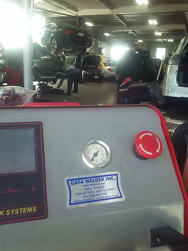 Auto Body Shop «First Class Auto Body», reviews and photos, 1233 257th St, Harbor City, CA 90710, USA