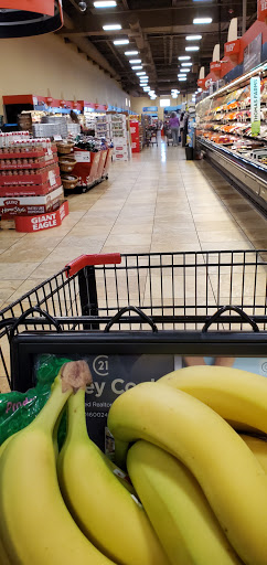 Supermarket «Giant Eagle Supermarket», reviews and photos, 1201 Mentor Ave, Painesville, OH 44077, USA