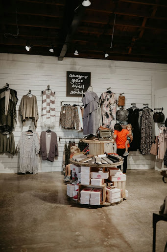 Gift Shop «Under the Carolina Moon», reviews and photos, 141 Patchwork Row, Easley, SC 29640, USA