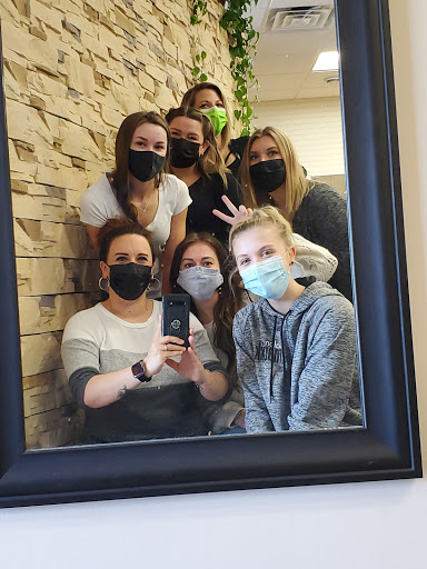 Beauty Salon «Salon Mackk», reviews and photos, 415 Congress Pkwy, Crystal Lake, IL 60014, USA