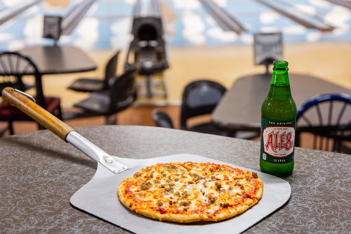 Bowling Alley «Collins Bowling Centers Inc.», reviews and photos, 205 Southland Dr, Lexington, KY 40503, USA