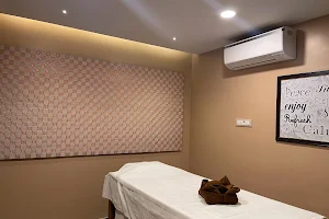 Le Bliss Spa - Premium Spa in Anna Nagar | Massage in Anna Nagar | Massage Chennai | Best Spa in Chennai image