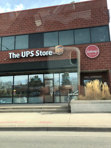 Shipping and Mailing Service «The UPS Store #2579», reviews and photos, 700 Colorado Blvd, Denver, CO 80206, USA