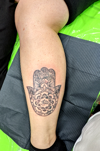 Explore mary poppins tattoo ideas, creative tattoo ideas in Pittsburg, available at NeonMoon Tattoo
