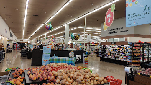 Grocery Store «Safeway», reviews and photos, 3325 28th St, Boulder, CO 80302, USA