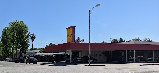 Auto Body Shop «Service King Collision Repair of South Pasadena», reviews and photos, 1300 Fair Oaks Ave, South Pasadena, CA 91030, USA