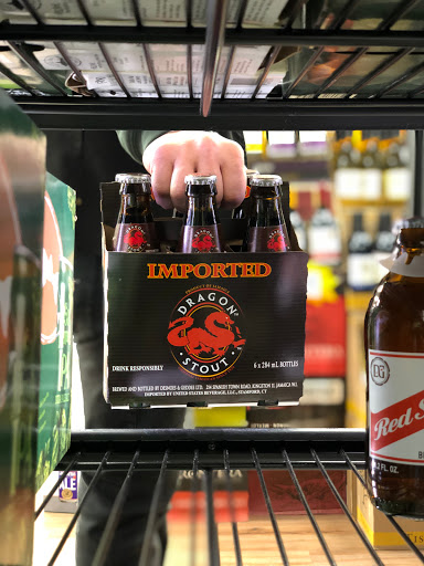 Liquor Store «FERNANDEZ SQUARE LIQUORS», reviews and photos, 342 Broad St, Providence, RI 02907, USA