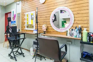 Салон красоты Vredina | Парикмахерская, косметология Новогиреево image