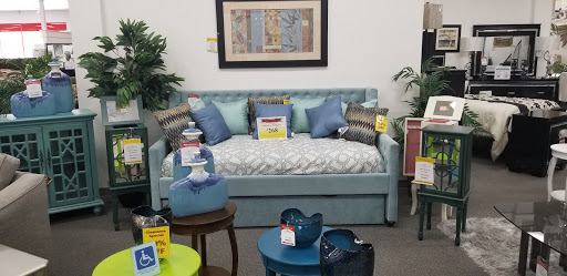 Furniture Store «Badcock Home Furniture & More of South Florida», reviews and photos, 3051 N Powerline Rd, Pompano Beach, FL 33069, USA