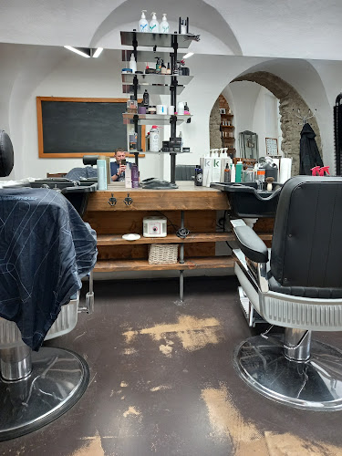Recenze na WOUS - Barber Shop s.r.o. v České Budějovice - Holičství