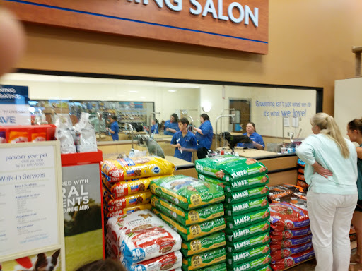 Pet Supply Store «PetSmart», reviews and photos, 6046 Marsha Sharp Fwy, Lubbock, TX 79407, USA