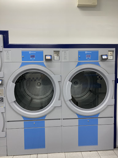 Laundromat «Busy Bubbles Maytag Laundry», reviews and photos, 2411 Butler St, Easton, PA 18042, USA