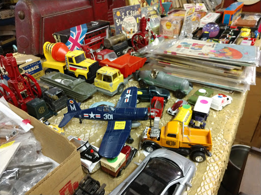 Flea Market «The Douglas Flea Market», reviews and photos, 436 NE Main St, Douglas, MA 01516, USA