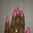 Lee Nails