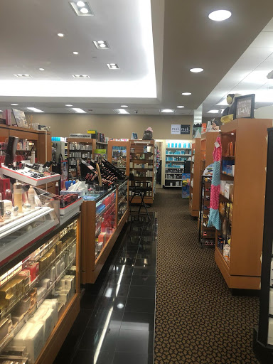 Pharmacy «Cottage Pharmacy», reviews and photos, 8285 Jericho Turnpike, Woodbury, NY 11797, USA