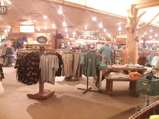 Sporting Goods Store «Bass Pro Shops», reviews and photos, 1935 S Campbell Ave, Springfield, MO 65807, USA
