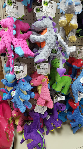 Pet Supply Store «Pet Food Center», reviews and photos, 2243 Lowes Dr E, Clarksville, TN 37043, USA