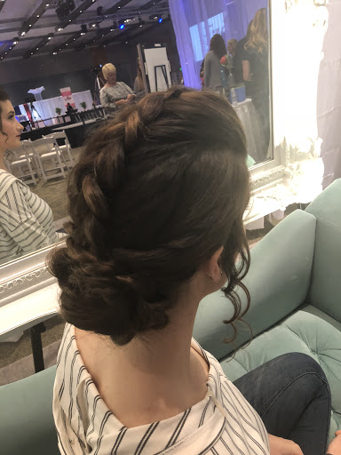 Beauty Salon «La Bella Chic Salon & Blow-Dry Bar», reviews and photos, 1501 Cedar Rd #104, Chesapeake, VA 23322, USA