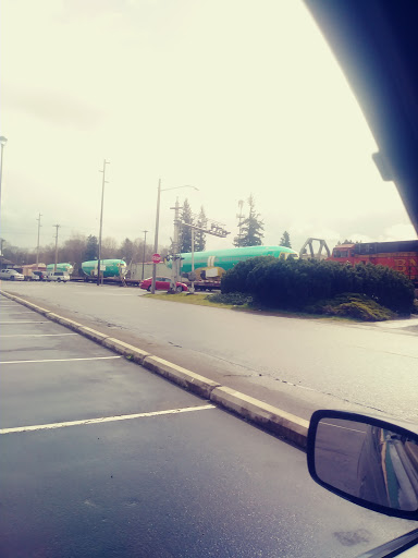 Grocery Store «Grocery Outlet Bargain Market», reviews and photos, 405 Butler Ave, Monroe, WA 98272, USA