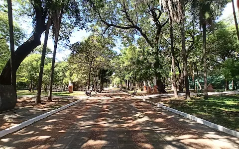 Plaza Uruguaya image