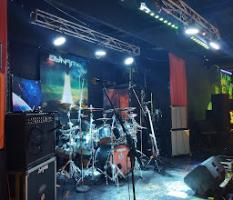 La Gloriosa Stage Bar photo