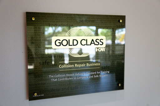 Auto Body Shop «Gunn Collision Center - Northwest», reviews and photos, 4851 Woodstone Dr, San Antonio, TX 78230, USA