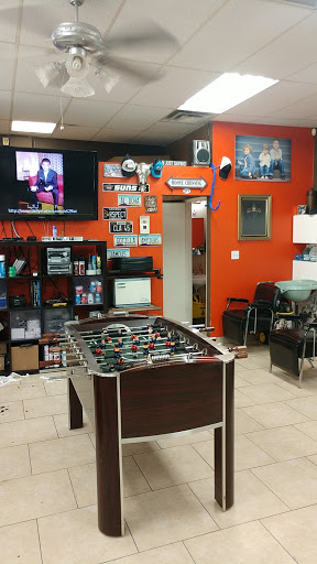 Barber Shop «J Moose Barber Shop», reviews and photos, 1835 N Scottsdale Rd, Tempe, AZ 85281, USA