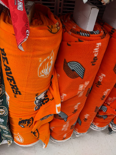 Fabric Store «Jo-Ann Fabrics and Crafts», reviews and photos, 1024 Green Acres Rd, Eugene, OR 97408, USA