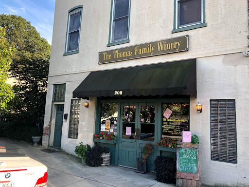 Winery «Thomas Family Winery», reviews and photos, 208 E 2nd St, Madison, IN 47250, USA