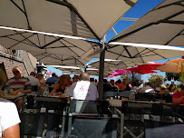 Atmosphère du Restaurant La Terrasse à Saint-Valery-sur-Somme - n°18