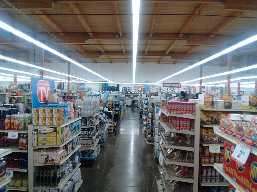 Department Store «Bi-Mart», reviews and photos, 2900 Haworth Ave, Newberg, OR 97132, USA