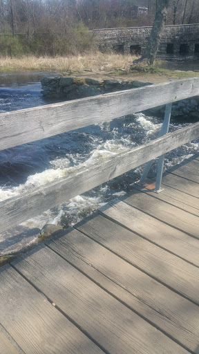 Park «Oliver Mill Park», reviews and photos, Nemasket St, Middleborough, MA 02346, USA