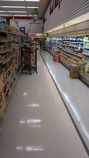 Grocery Store «Market Basket», reviews and photos, 3709 N 16th St, Orange, TX 77632, USA