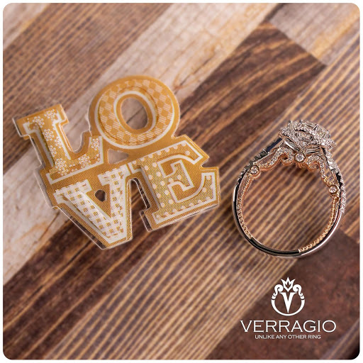 Jeweler «Benchmark Jewelers - The Parks at Arlington», reviews and photos, 3811 S Cooper St #1112, Arlington, TX 76015, USA