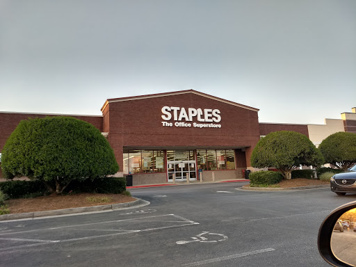 Office Supply Store «Staples», reviews and photos, 945 North Point Dr, Alpharetta, GA 30022, USA