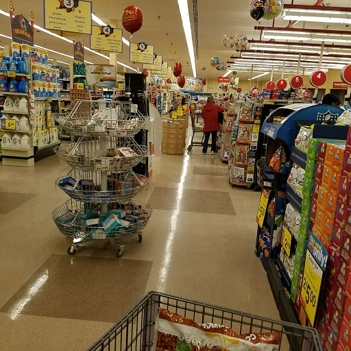 Grocery Store «Hannaford Supermarket», reviews and photos, 77 Derry Rd, Hudson, NH 03051, USA