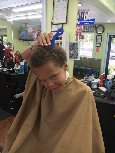 Barber Shop «East Taylor Barbershop», reviews and photos, 275 E Taylor St, San Jose, CA 95112, USA