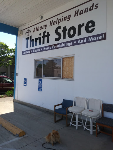 Thrift Store «Albany Helping Hands Thrift Store», reviews and photos, 705 SE 1st Ave, Albany, OR 97321, USA