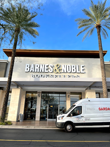 Book Store «Barnes & Noble», reviews and photos, 2000 E Rio Salado Pkwy #1032, Tempe, AZ 85281, USA