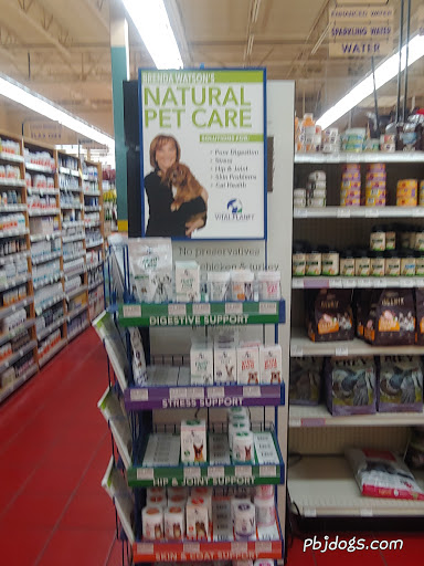 Natural Foods Store «Natural Grocers», reviews and photos, 4510 Trail Boss Dr, Castle Rock, CO 80104, USA
