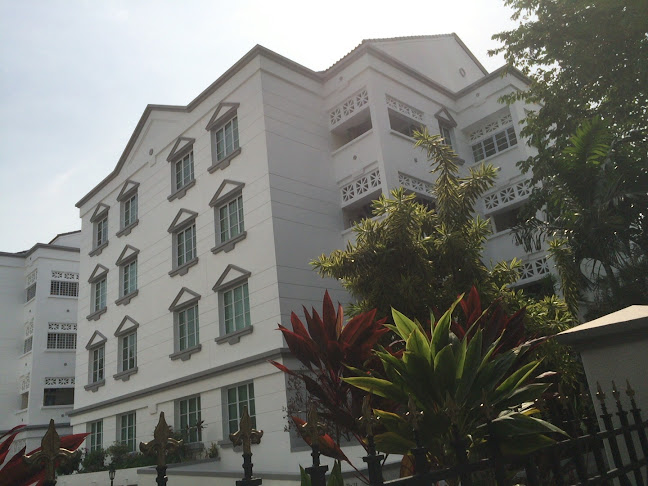 Villa De West - Singapore