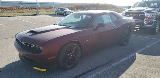 Car Dealer «Bill Estes Chrysler Dodge Jeep Ram», reviews and photos, 745 E 56th St, Brownsburg, IN 46112, USA