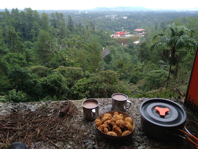 Trekking Gunung MITRA