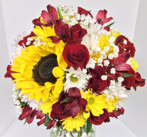 Florist «Centerville Florists», reviews and photos, 209 N Main St, Centerville, OH 45459, USA