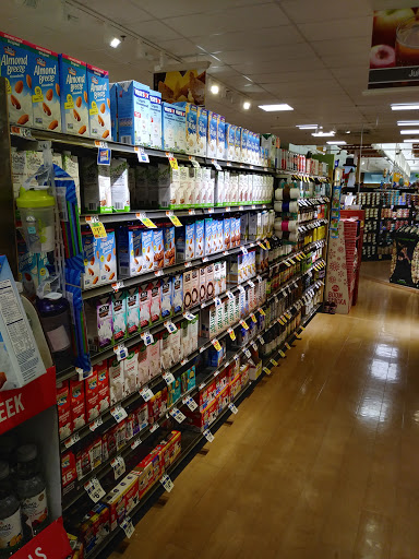 Grocery Store «Stop & Shop», reviews and photos, 44 Fenn Rd, Newington, CT 06111, USA