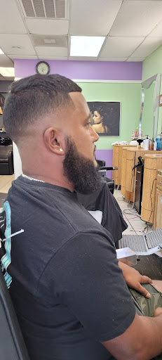 Hair Salon «Quality Hair Salon & Barbershop», reviews and photos, 2642 Carolina Beach Rd, Wilmington, NC 28412, USA