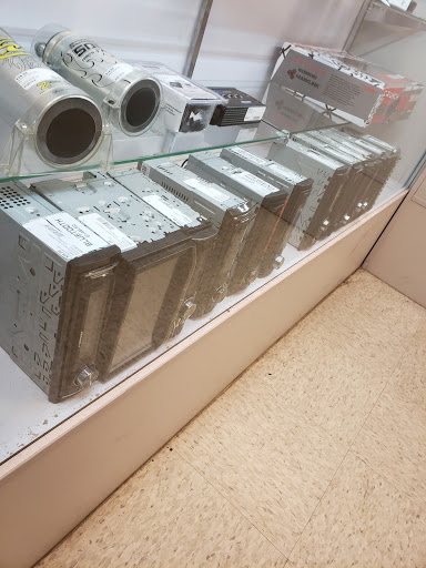 Second Hand Store «STUFF», reviews and photos, 9770 SE 82nd Ave, Happy Valley, OR 97086, USA