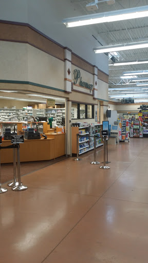 Grocery Store «Kroger», reviews and photos, 1001 Cherry St, Blanchester, OH 45107, USA