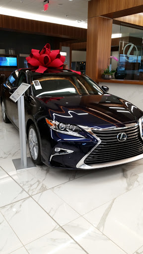 Lexus Dealer «Tom Wood Lexus», reviews and photos, 4610 E 96th St, Indianapolis, IN 46240, USA